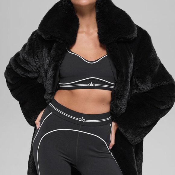 Alo Yoga Faux Fur Starstruck Coat Black - Picture 2 of 6